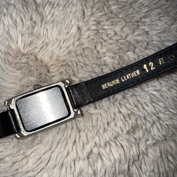 Ladies Louis Vuitton Vintage Watch Black And White Needs New‎ Battery Ladies Louis Vuitton Vintage Watch‎ Black And White Needs  main image 2